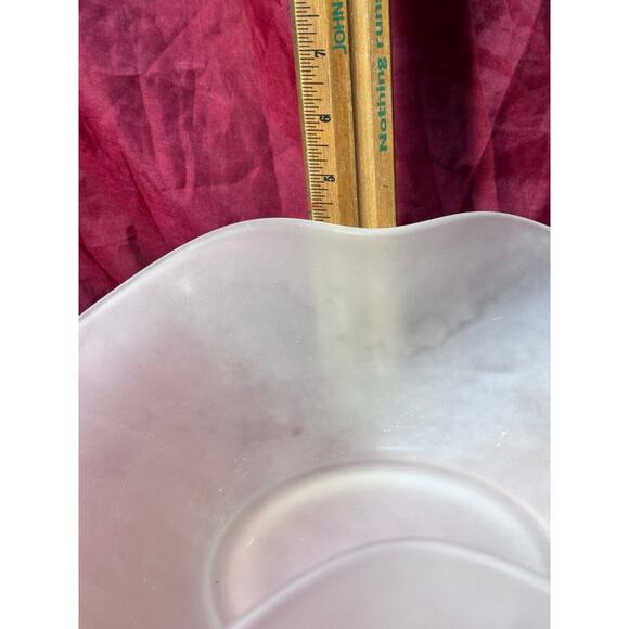 Vintage 14” White Satin Glass Wave Bowl Tray Freeform Design Centerpiece Platter - Picture 7 of 9